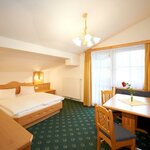 Photo of Hotelappartement "ALPENROSE" mit Küchenblock