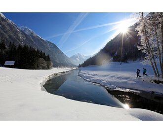 Schneeschuhwandern - Untertal | © Herbert Raffalt Schneeschuhwandern - Untertal | © Herbert Raffalt