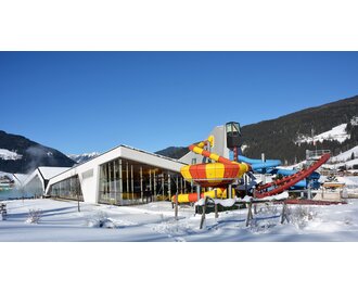 © Erlebnis-Therme Amadé, Winteransicht © Erlebnis-Therme Amadé, Winteransicht