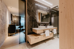 Hotel-Berghof-Zimmer-HDR-405-5