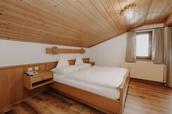 Budget Doppelzimmer (10) Budget Doppelzimmer (10)