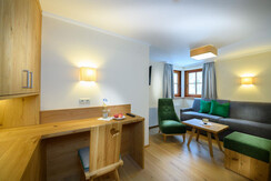 Familiensuite WohnSchlafraum Familiensuite WohnSchlafraum
