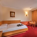 Photo of Einzelzimmer 18m2 "Komfort" DU/WC Balkon