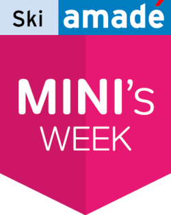 Button in rosa auf dem Minis Week steht