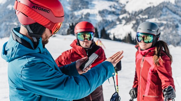 DIGITAL Ski amadé - dank gratis W-Lan und Ski amadé APP immer up-to-date